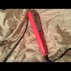 Straightener